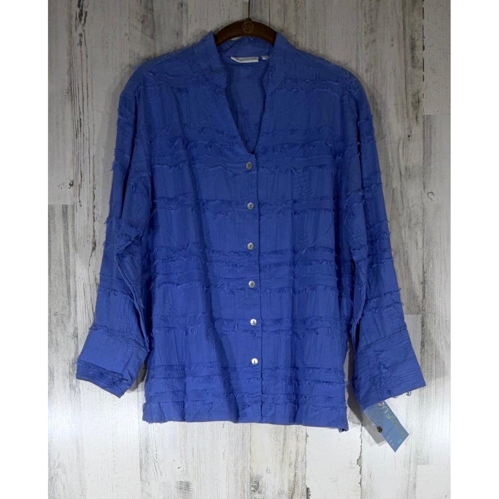Lulu-B Button Up‎ Shirt Small Cornflower Blue Cotton Floral Fringe Textured READ